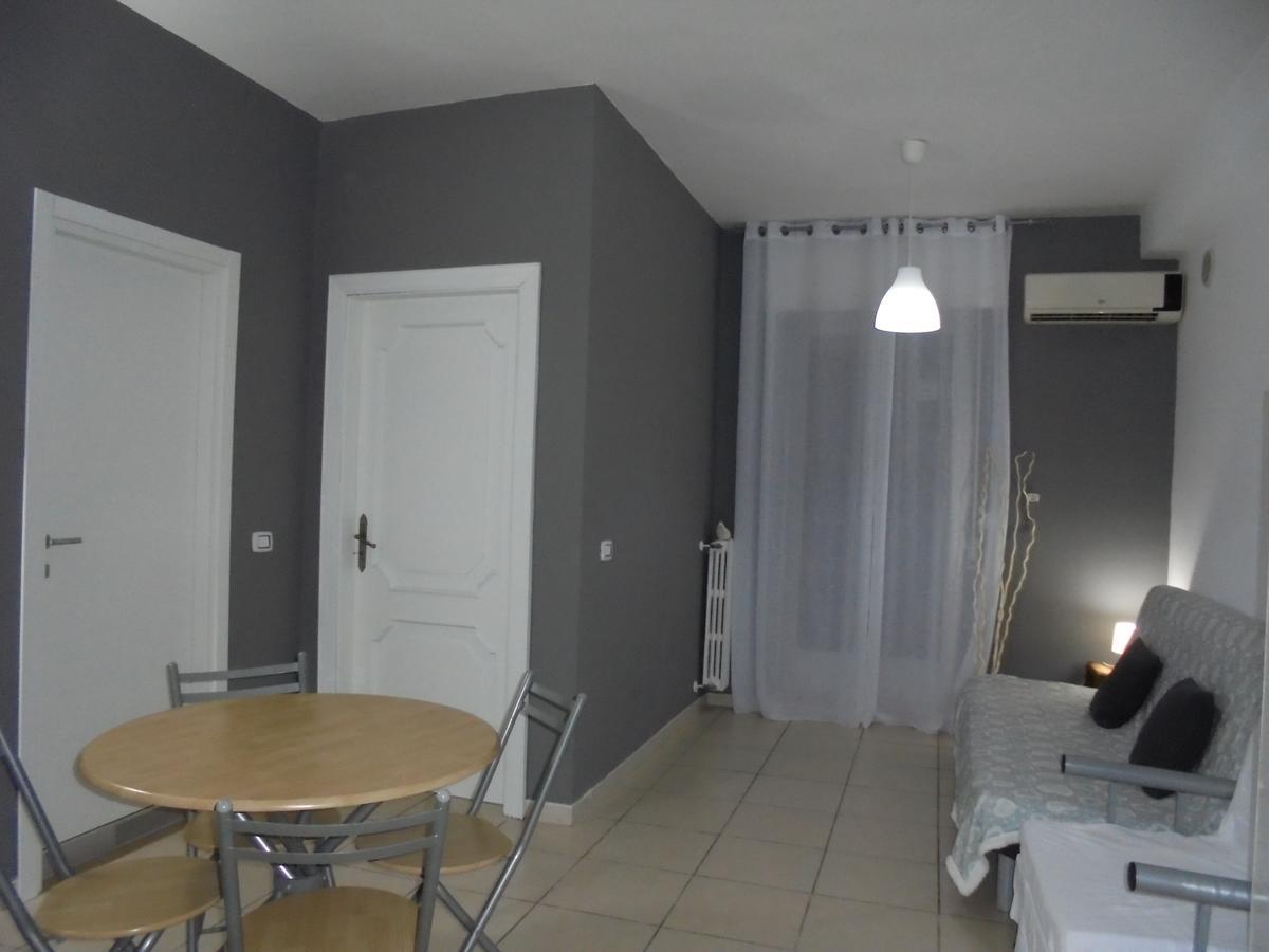Travel&Living Hotell Trani Eksteriør bilde