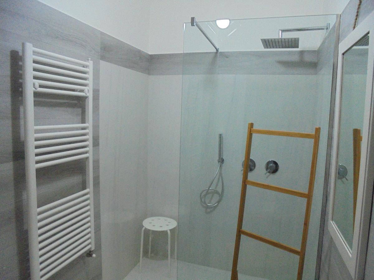 Travel&Living Hotell Trani Eksteriør bilde